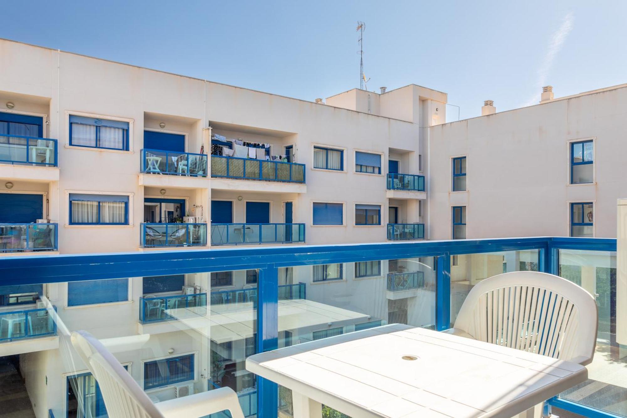 Alicante Hills المظهر الخارجي الصورة